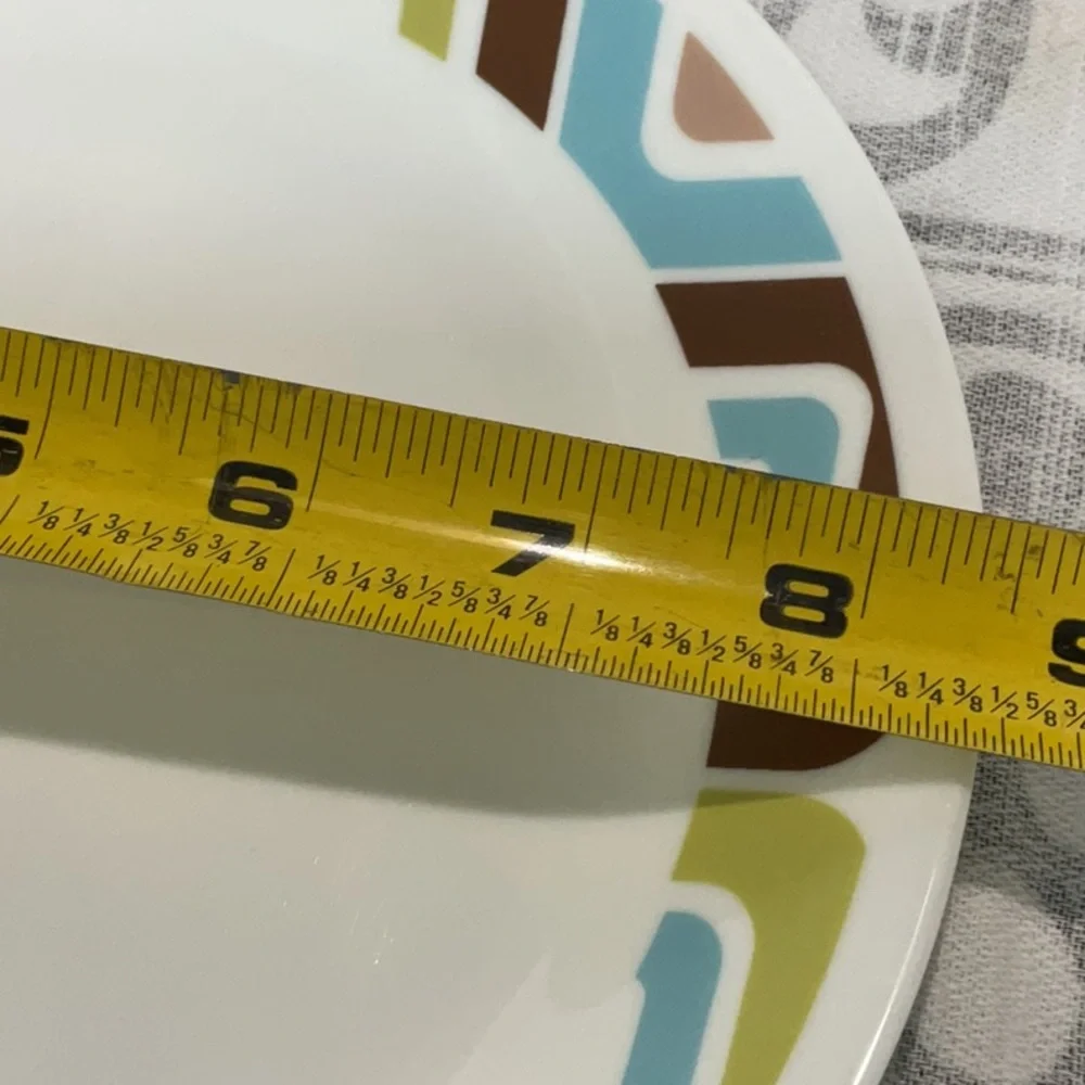13 pc. Corelle ‘Squared’ dinnerware. Never used.